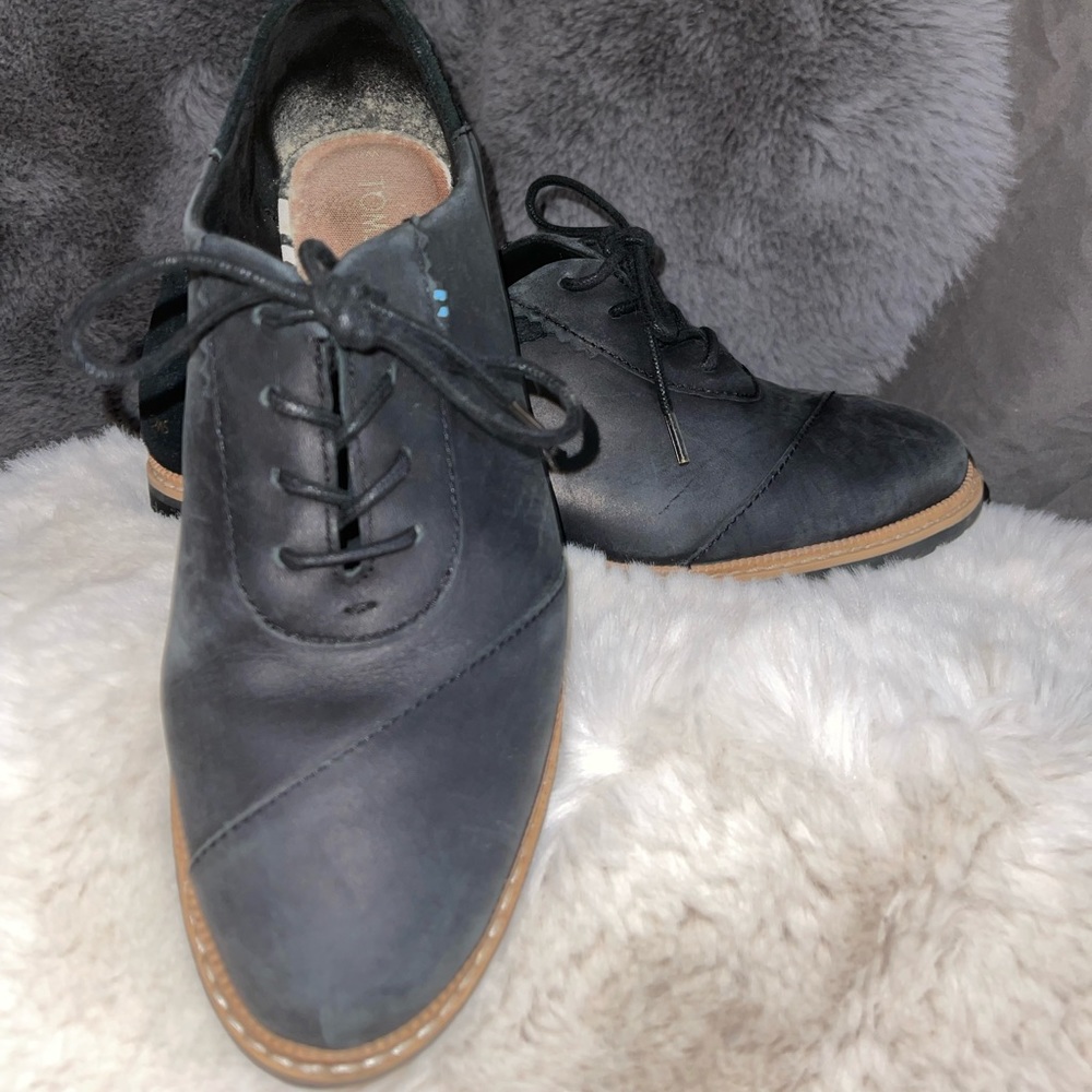 Tom’s Oxford Lace-up Ainsley Oxfords Black Size 7 Womens.